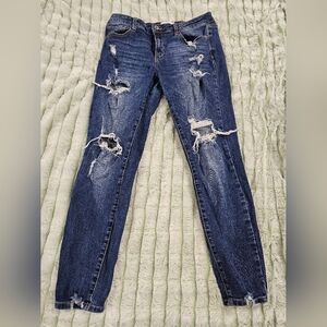 Trendy Distressed Skinny Jeans in Blue